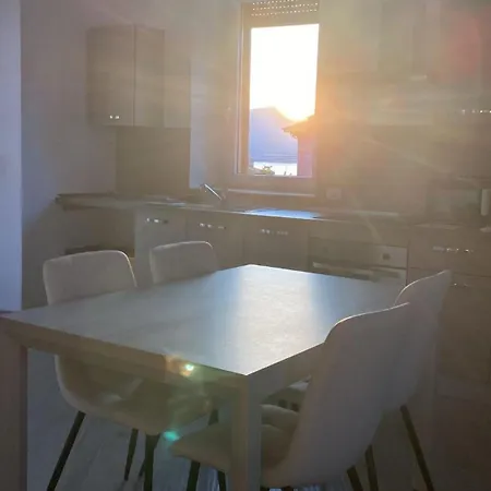 Apartment Around Maggiore Reno Di Leggiuno