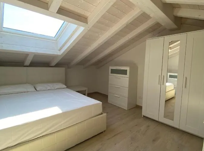 Around Maggiore * 레노 디 레기우노