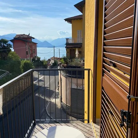 Around Maggiore Apartment