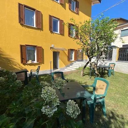 Around Maggiore Apartment *